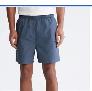 Calvin Klein elastic waist poplin shorts, NEW